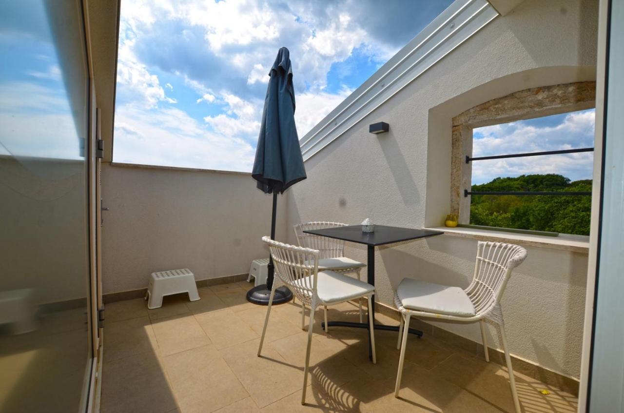 App & Rooms Juraga Бале Экстерьер фото