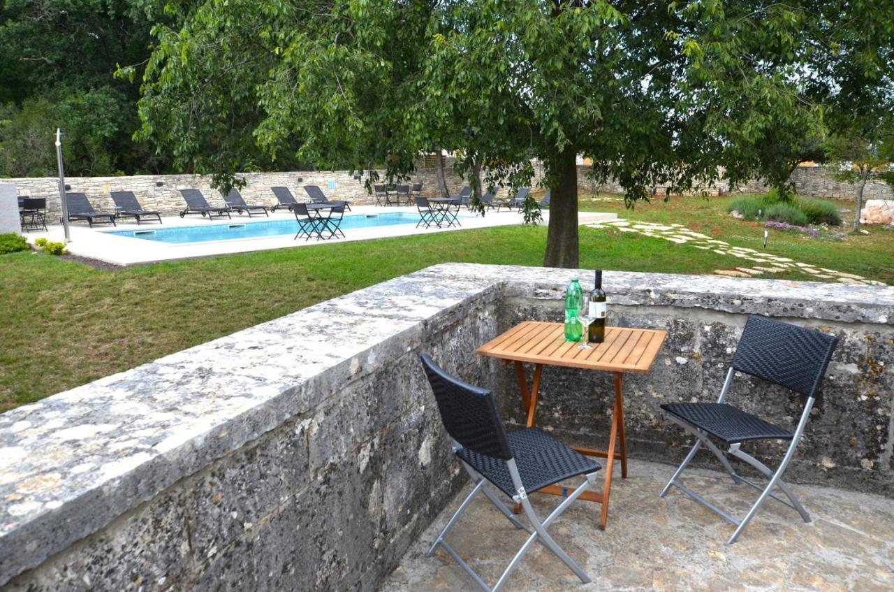 App & Rooms Juraga Бале Экстерьер фото